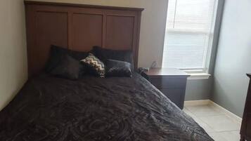 3 bedrooms, WiFi, bed sheets