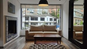 Living area - Apartamentos El Árbol (Bogotá)