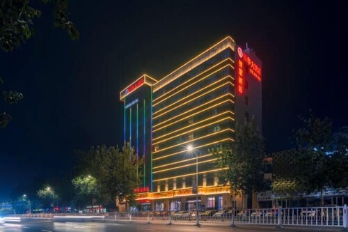 Yuhua Hotel