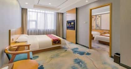 Yuhua Hotel