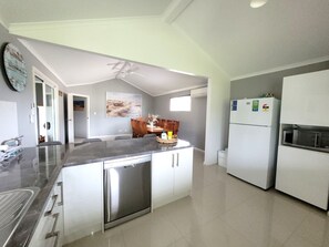 Microwave, dishwasher, coffee/tea maker