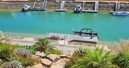 Happy Days, Wallaroo