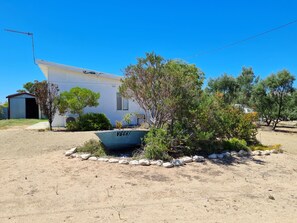 Property grounds - Hali, Balgowan, Yorke Peninsula (Balgowan)