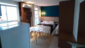 客房内保险箱、免费 WiFi、床单