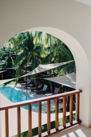 Deluxe Room, 1 Queen Bed, Partial Sea View | Balcony view - Casaola Mizata (Teotepeque)