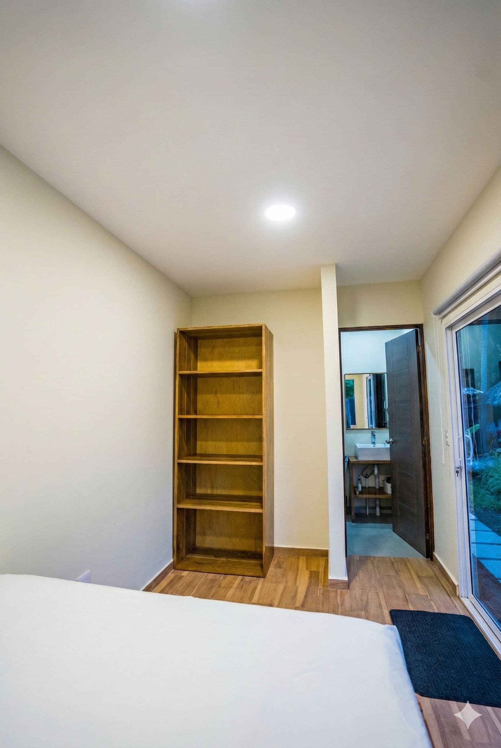 Literie hypoallergénique, surmatelas, rideaux occultants