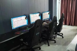 Room - XInTian (Lixin)