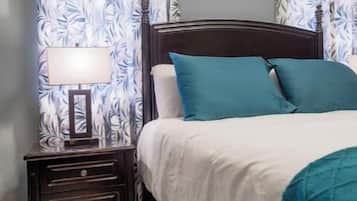 1 bedroom, in-room safe, iron/ironing board, free WiFi
