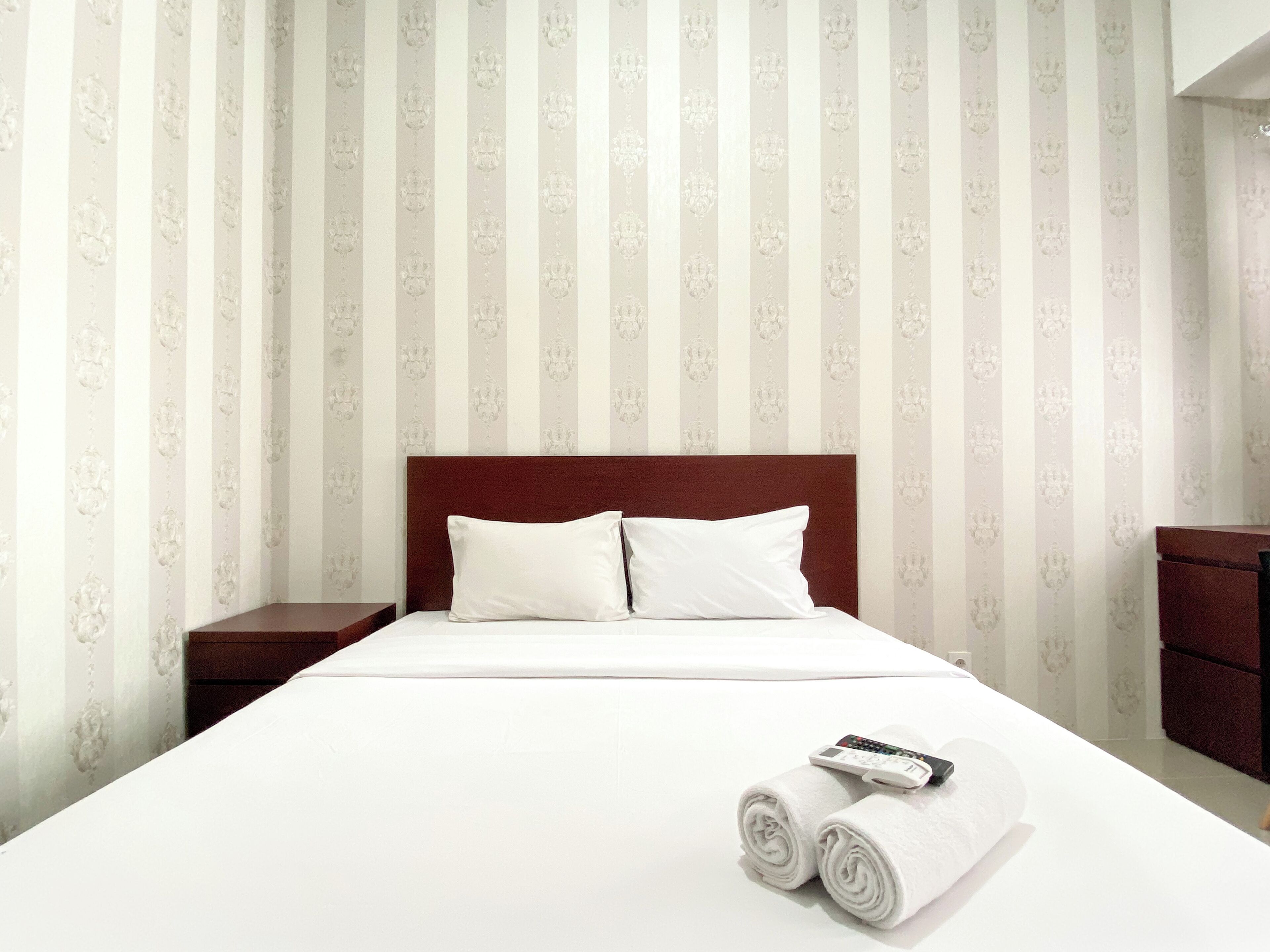 Deluxe Studio | Desk, free WiFi