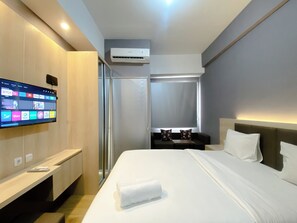 Interior - Serene And Tidy Studio Apartment Transpark Juanda Bekasi Timur (Bekasi)