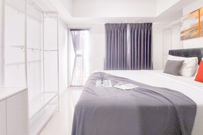 Apartamento luxo | 1 quarto, escrivaninha