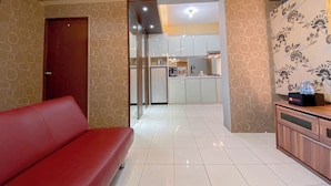 Unclassified image, 4 of 19, button - Urban 3Br At Apartment Gateway Ahmad Yani Cicadas (Bandung)