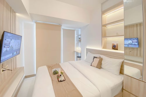 Good And Homey Apartment Studio At Tokyo Riverside Pik 2