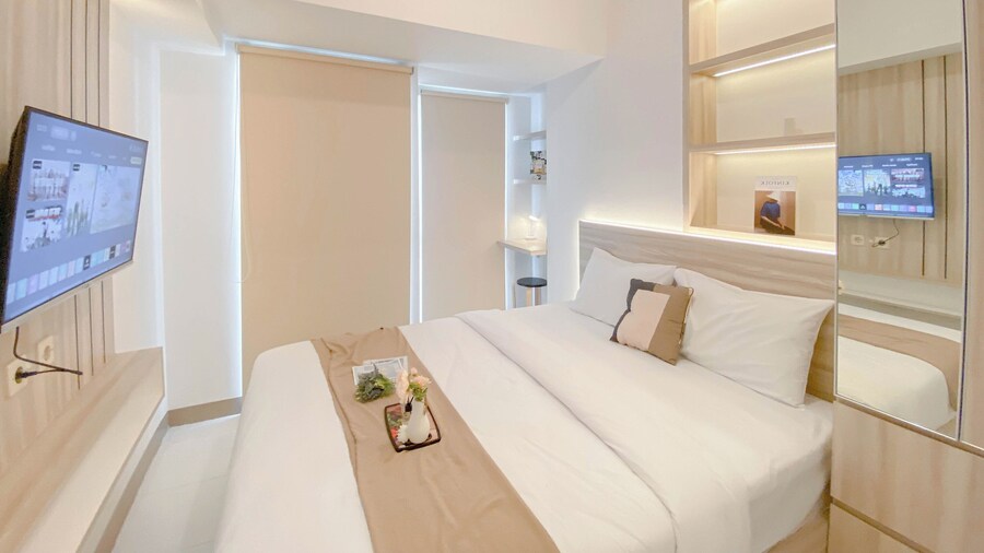 Good And Homey Apartment Studio At Tokyo Riverside Pik 2