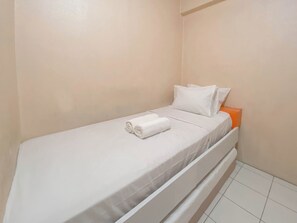 Deluxe Apartment | 2 bedrooms, desk, free WiFi - Homey 2Br Apartment Gateway Ahmad Yani Cicadas (Bandung)