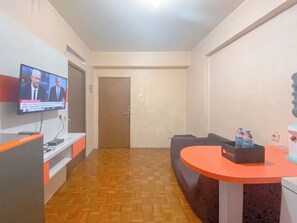 Deluxe Apartment | Living area - Homey 2Br Apartment Gateway Ahmad Yani Cicadas (Bandung)