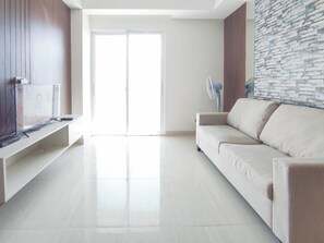 Living area - Compact And Relaxing 1Br At Grand Sungkono Lagoon Apartment (Surabaya)