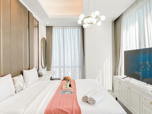 Deluxe Apartment | 3 bedrooms, desk, free WiFi