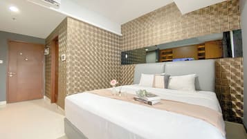 Estudio Deluxe | Escritorio y wifi gratis