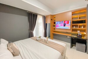 Interior - Homey And Cozy Living Studio At West Vista Apartment (Jakarta)