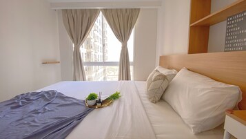 Căn hộ Deluxe | 2 phòng ngủ, bàn, truy cập Internet không dây miễn phí 