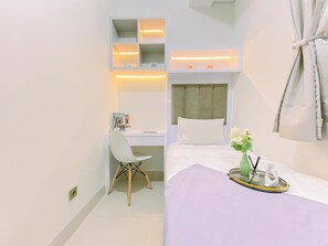 Deluxe Apartment - Good Place And Homey 2Br At Transpark Cibubur Apartment Near Mall (Depok)