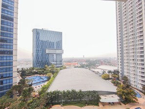 Exterior - Simple And Restful Studio At Tanglin Supermall Mansion Apartment (Surabaya)