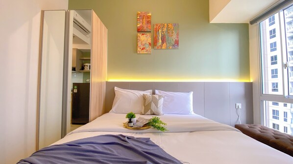 Deluxe Studio - Simply And Well Designed Studio At Tokyo Riverside Pik 2 Apartment (Teluknaga)