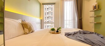 Simply And Well Designed Studio At Tokyo Riverside Pik 2 Apartment