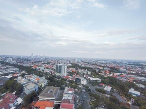 Exterior - Minimalist And Comfortable Stay 1Br (No Kitchen) At The City Square Apartment (Surabaya)