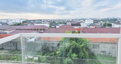 Comfy And Homey Studio At Vivo Apartment