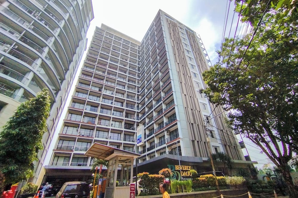 The Modern Studio Room At Beverly Dago Apartment