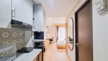 Deluxe-Studio | Eigene Küche | Mini-Kühlschrank, Mikrowelle, Herdplatte