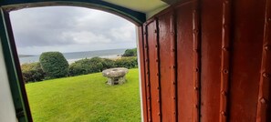 Property grounds - Unique beachfront cottage at Fintra Bay Donegal (Killybegs)