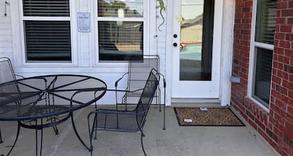 Lovely 4-bedroom house with pool in McKinney