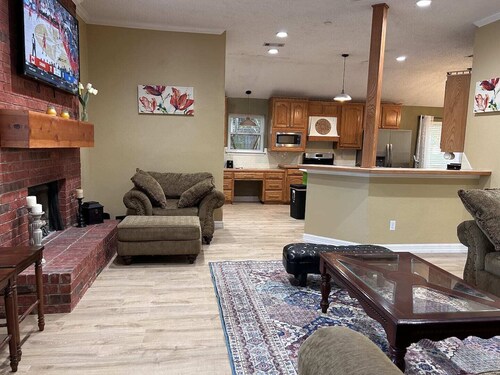 Spacious 4BR McKinney house w/ pool, patio, BBQ