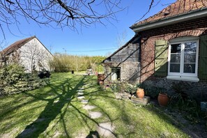 Property grounds - Terre & Mer'veilles 2, apartment for 2 with SPA (FAVIERES)