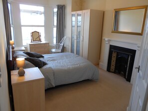 4 camere, ferro/asse da stiro, Wi-Fi, lenzuola