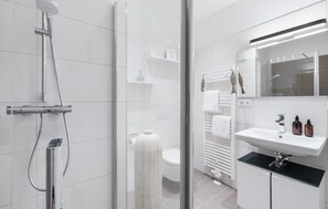 Shower, hair dryer - Beautiful apartment in Olpenitz (Olpenitz)