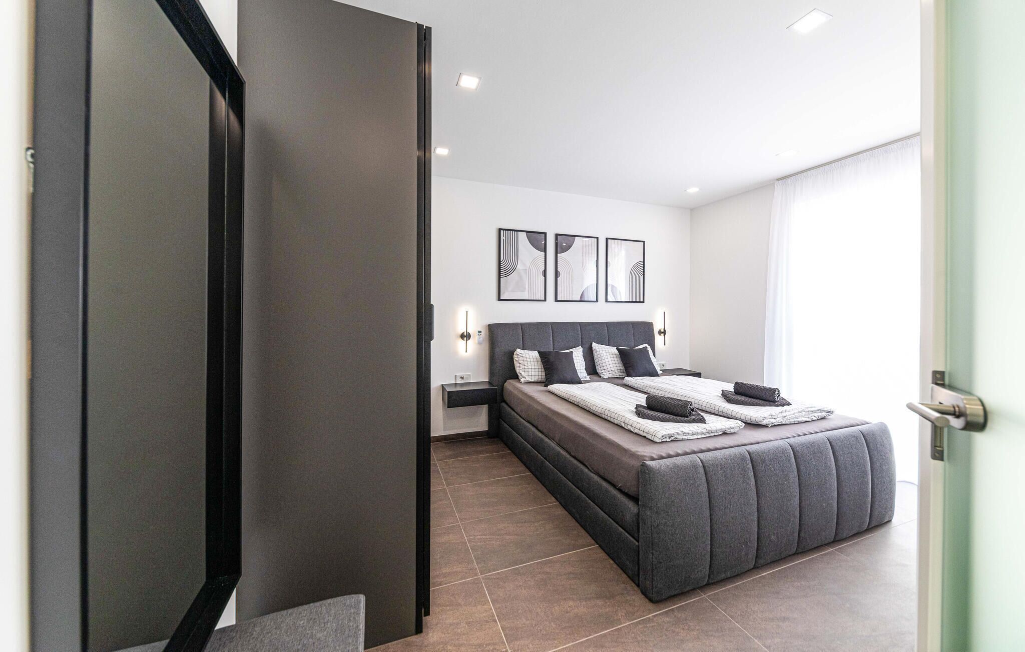 Luxurious Home In Kastel Stafilic - Split