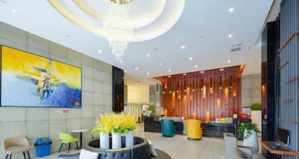 Mi Choice Hotel (Huanggang Normal College)