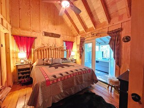 2 bedrooms, iron/ironing board, free WiFi, bed sheets - Life is a HOOT in the mountains of Suches (Suches)