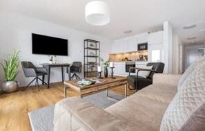 TV - Lovely apartment in Olpenitz (Olpenitz)
