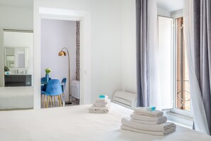 1 bedroom, iron/ironing board, WiFi, bed sheets - iFlat | Cozy and Elegant apt in the centre of Rome (Roma)