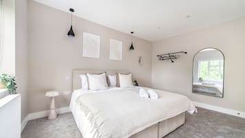 2 Schlafzimmer, Bügeleisen/Bügelbrett, kostenloses WLAN, Bettwäsche