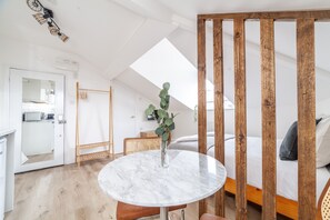 Interior - Stunning Studio flat in Finsbury park w/parking (Greater London)