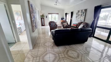 Rumah Keluarga, pemandangan kebun, tepi pantai | Area keluarga