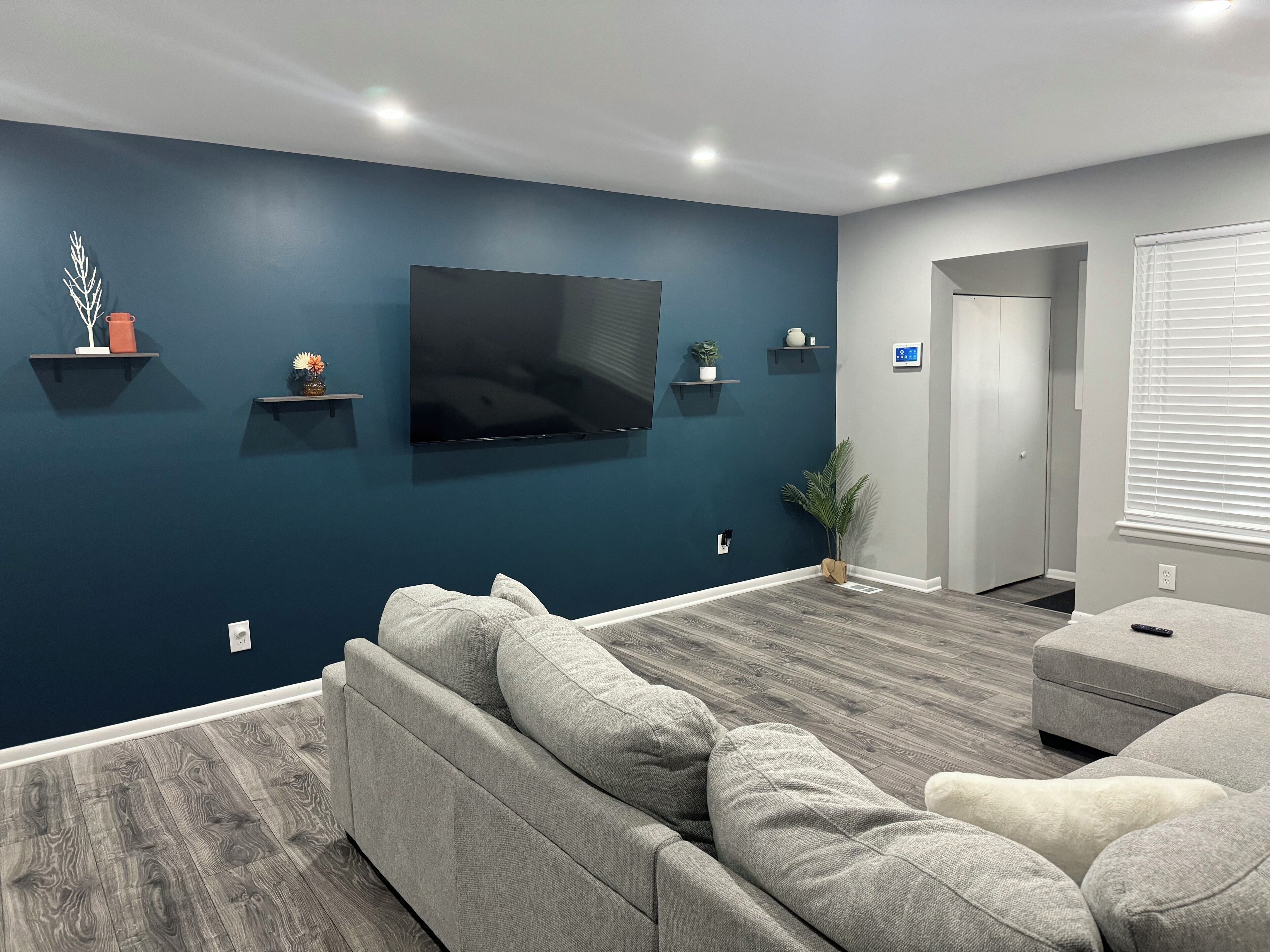 Modern, Convenient 2BR House