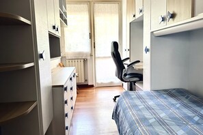 3 bedrooms, WiFi, bed sheets - SE120 - Senigallia, welcoming four-room apartment 700 meters from the centre (Senigallia)