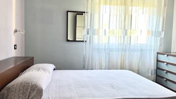 3 camere, Wi-Fi, lenzuola